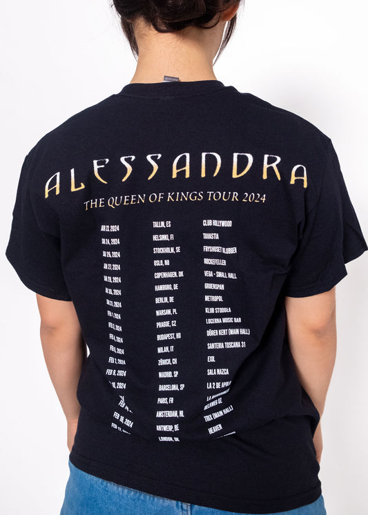 Alessandra | Tour | Tee