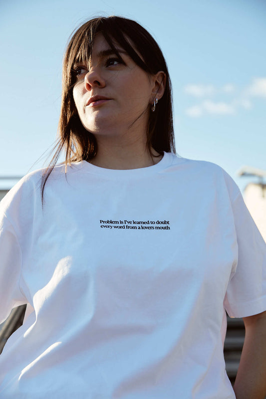 Emelie Hollow - I Don’t Believe It - T-shirt